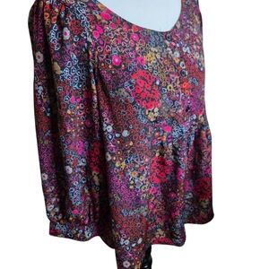White Stag Floral Scoop Neck Blouse in Black with Pink & Red Accents Size XL